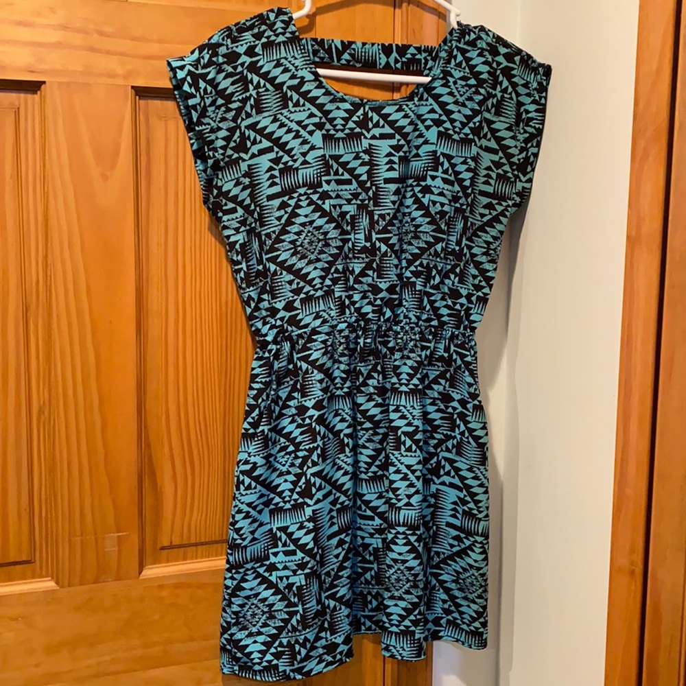 Women’s Pink Republic Teal Tribal Dress in Small